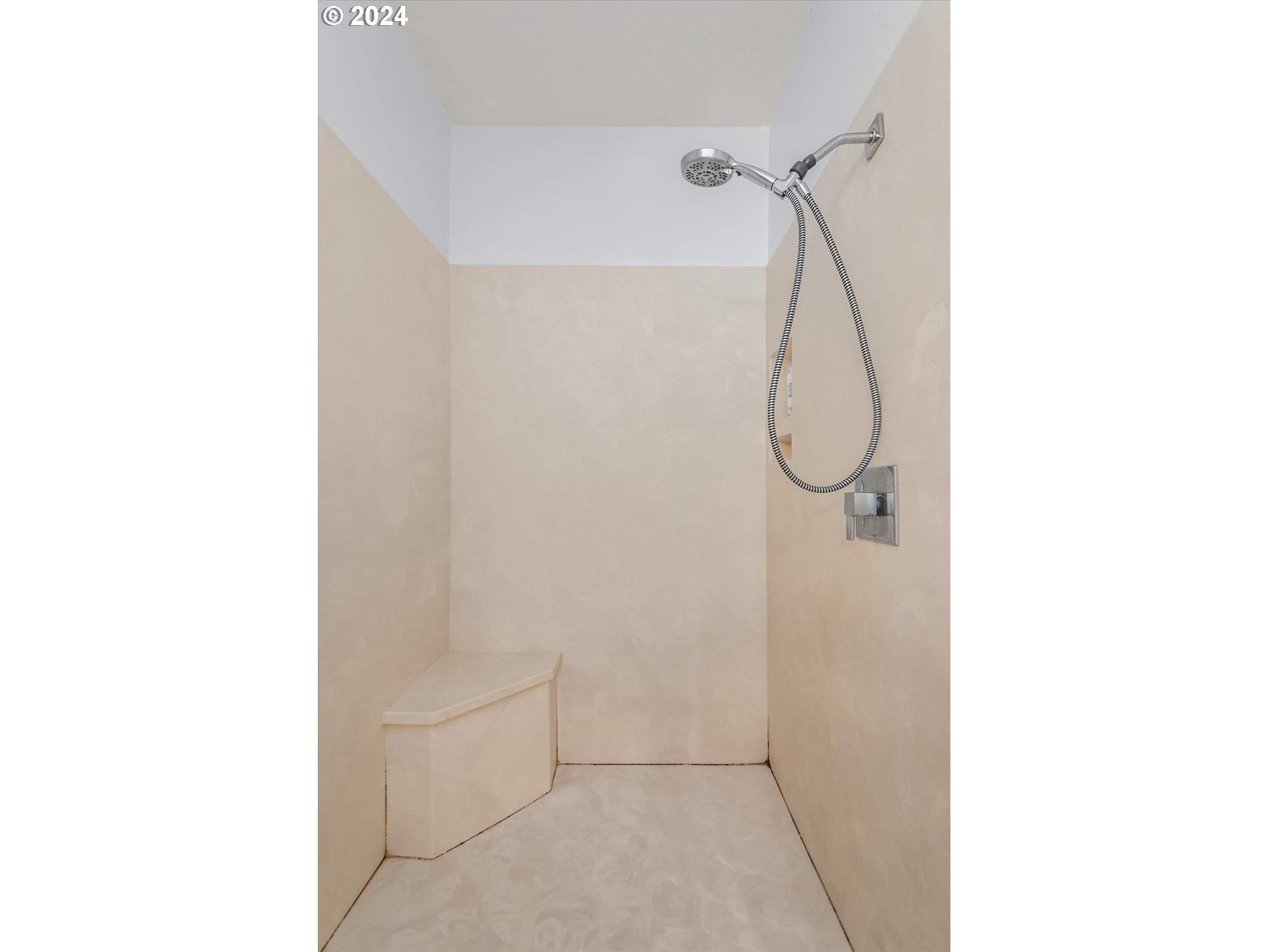123 WATAGUA PL