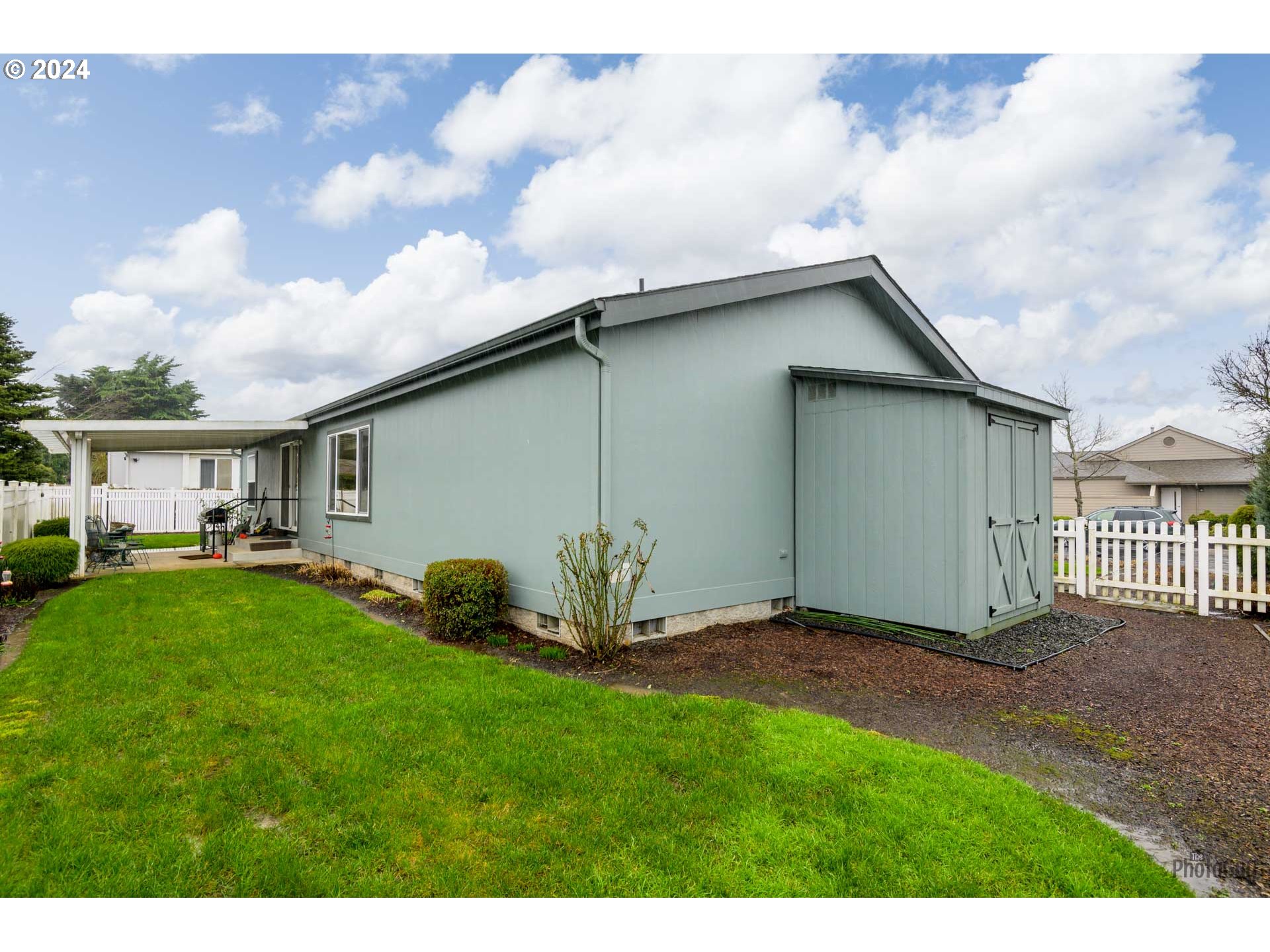 3220 CRESCENT AVE 95