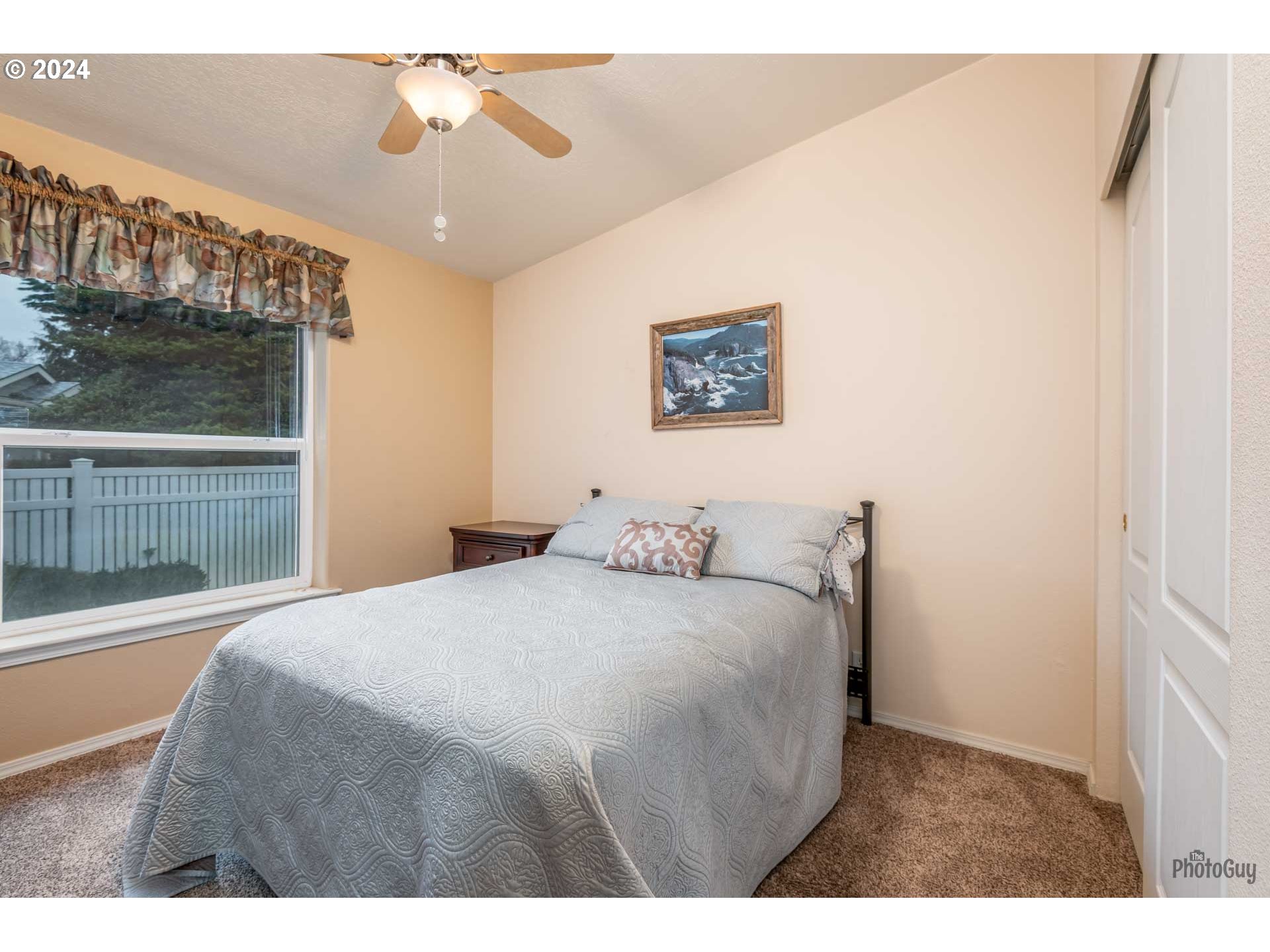 3220 CRESCENT AVE 95