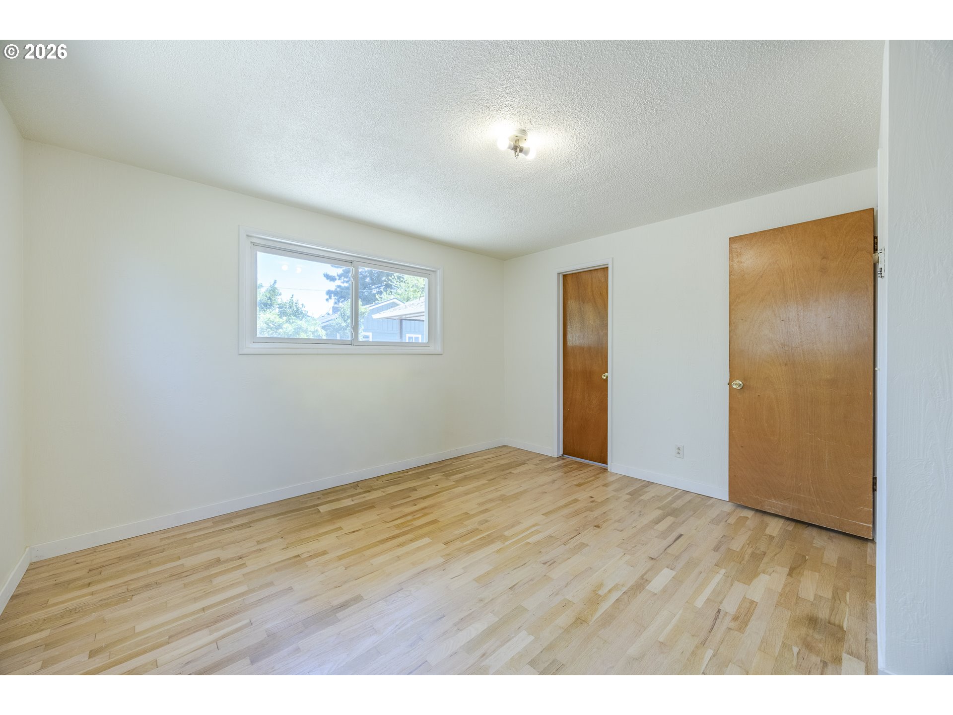 1458 YOLANDA AVE