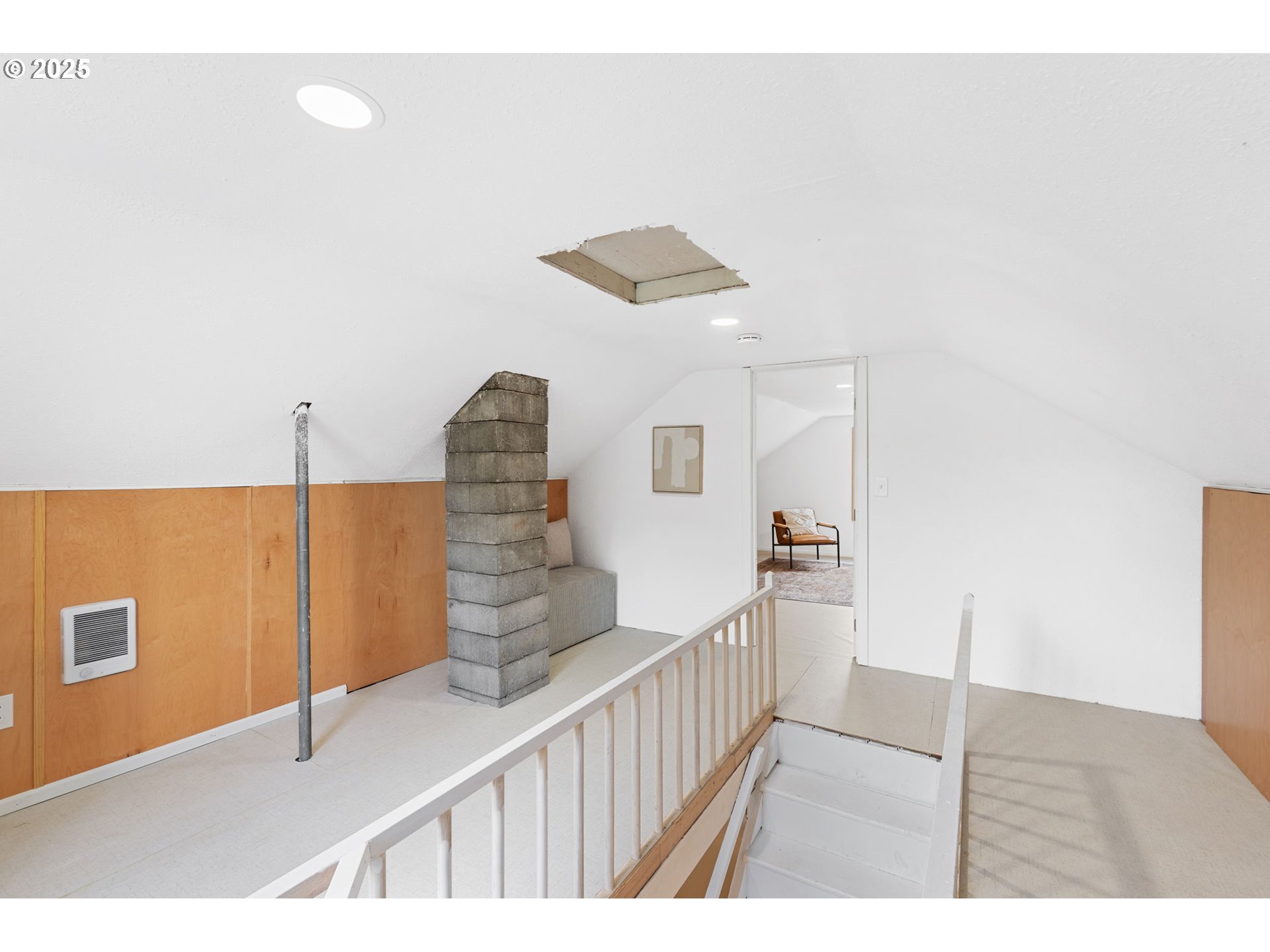 250 17TH ST