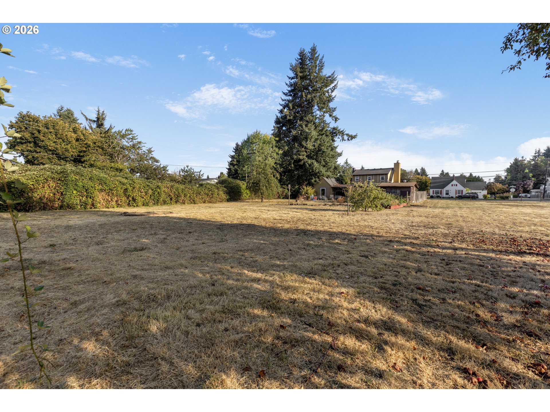 185 FERNDALE DR