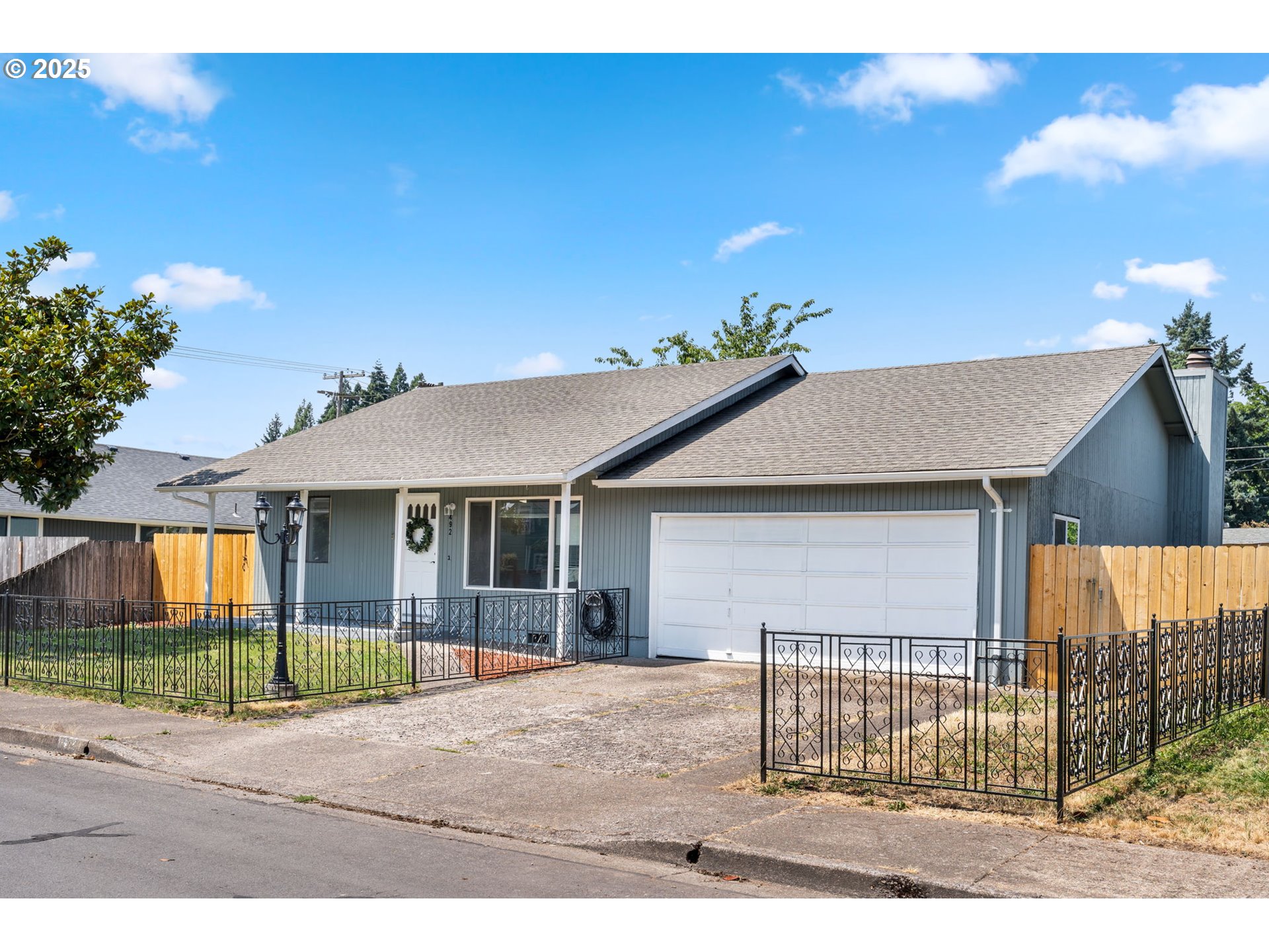 492 W OLYMPIC ST