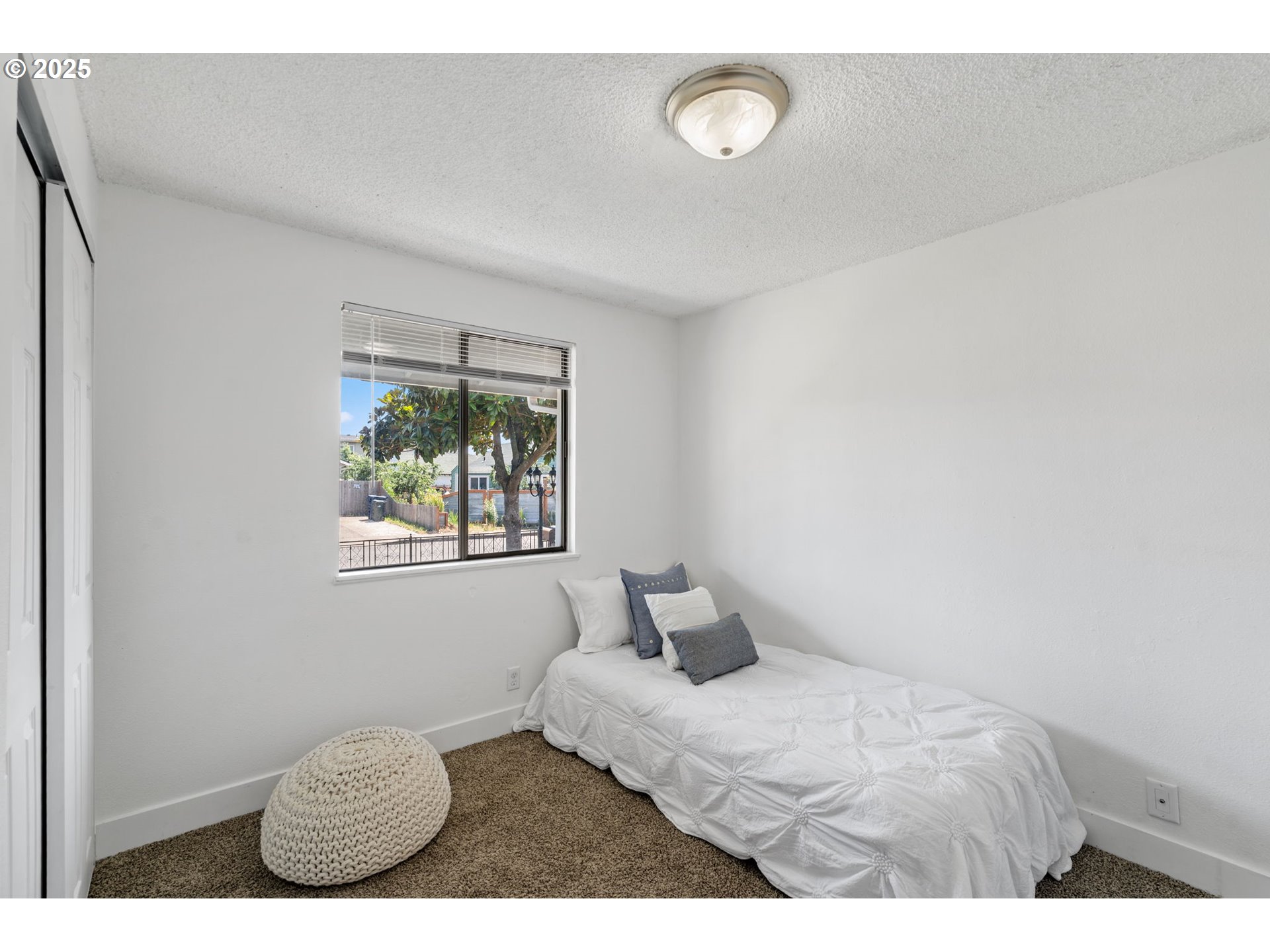 492 W OLYMPIC ST
