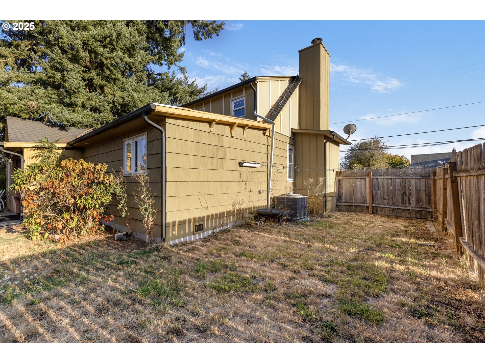 185 FERNDALE DR