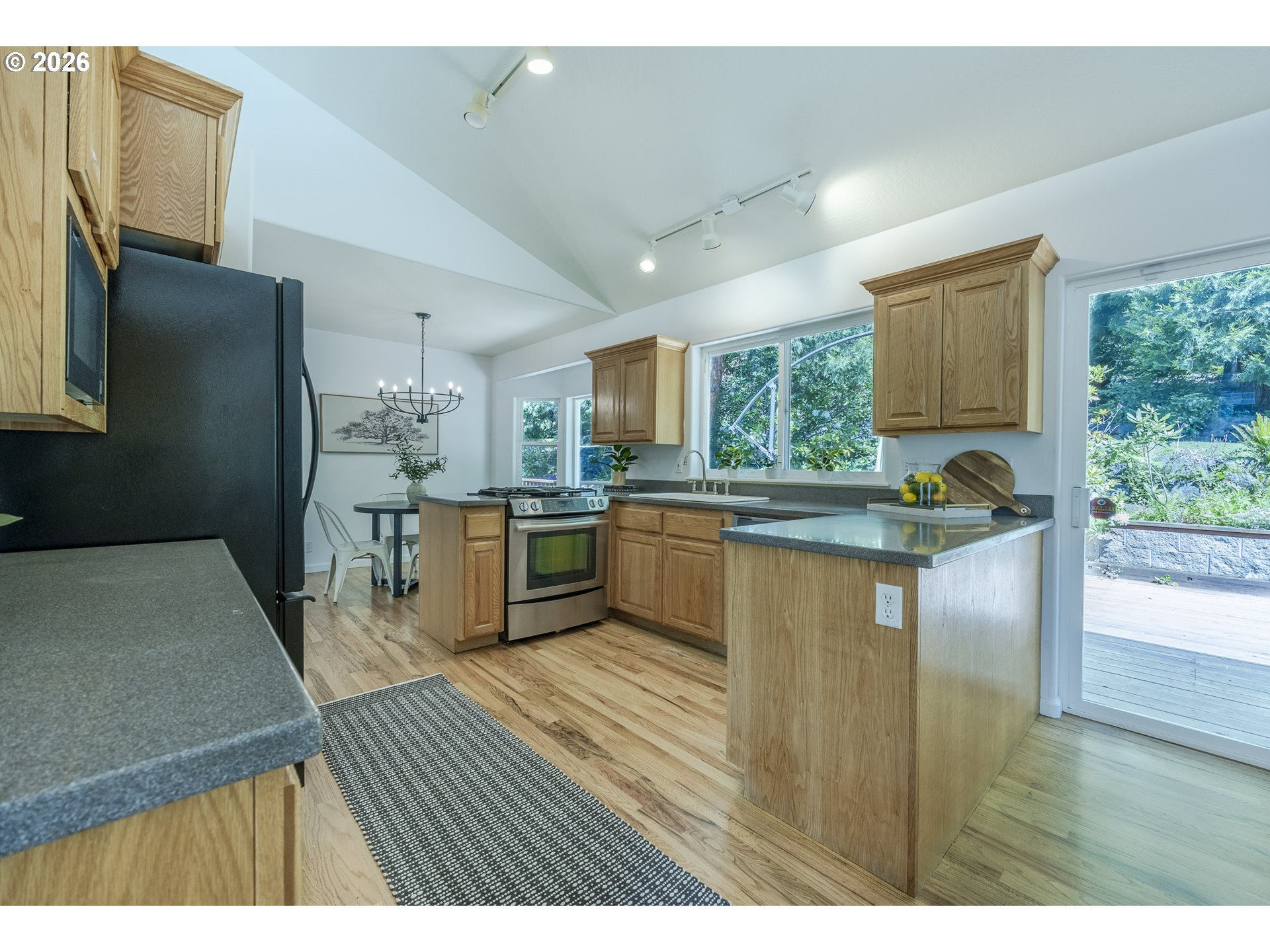 111 W 52ND AVE