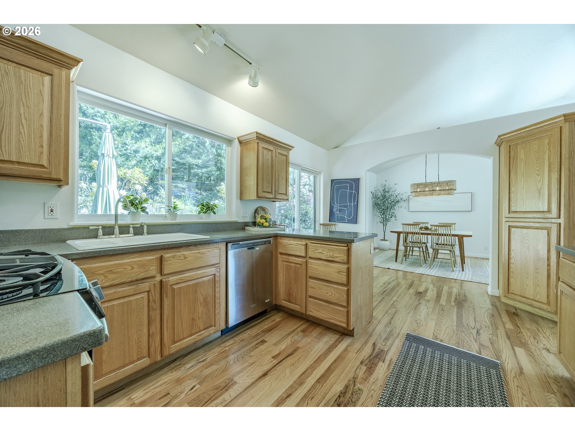 111 W 52ND AVE