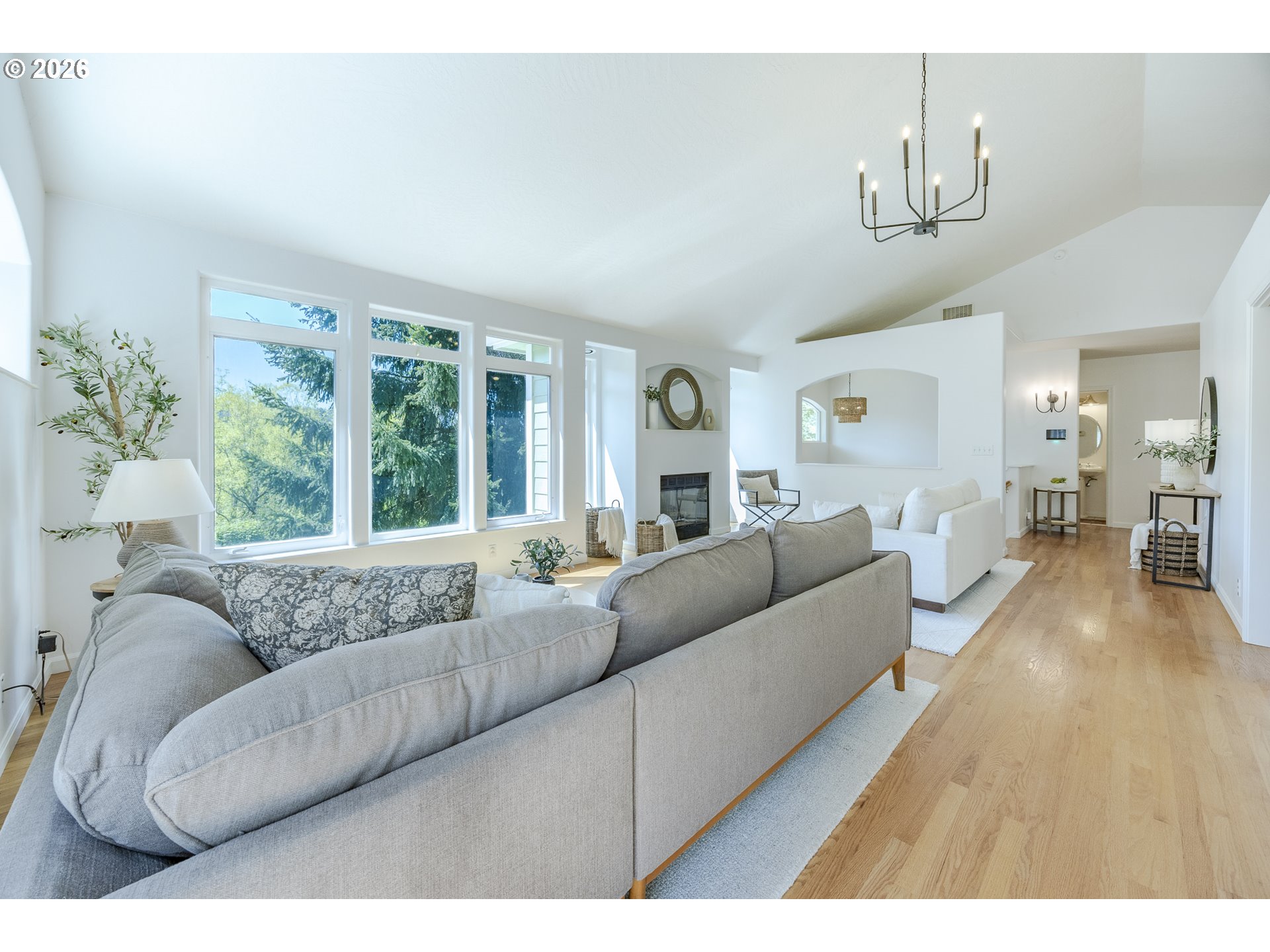 111 W 52ND AVE