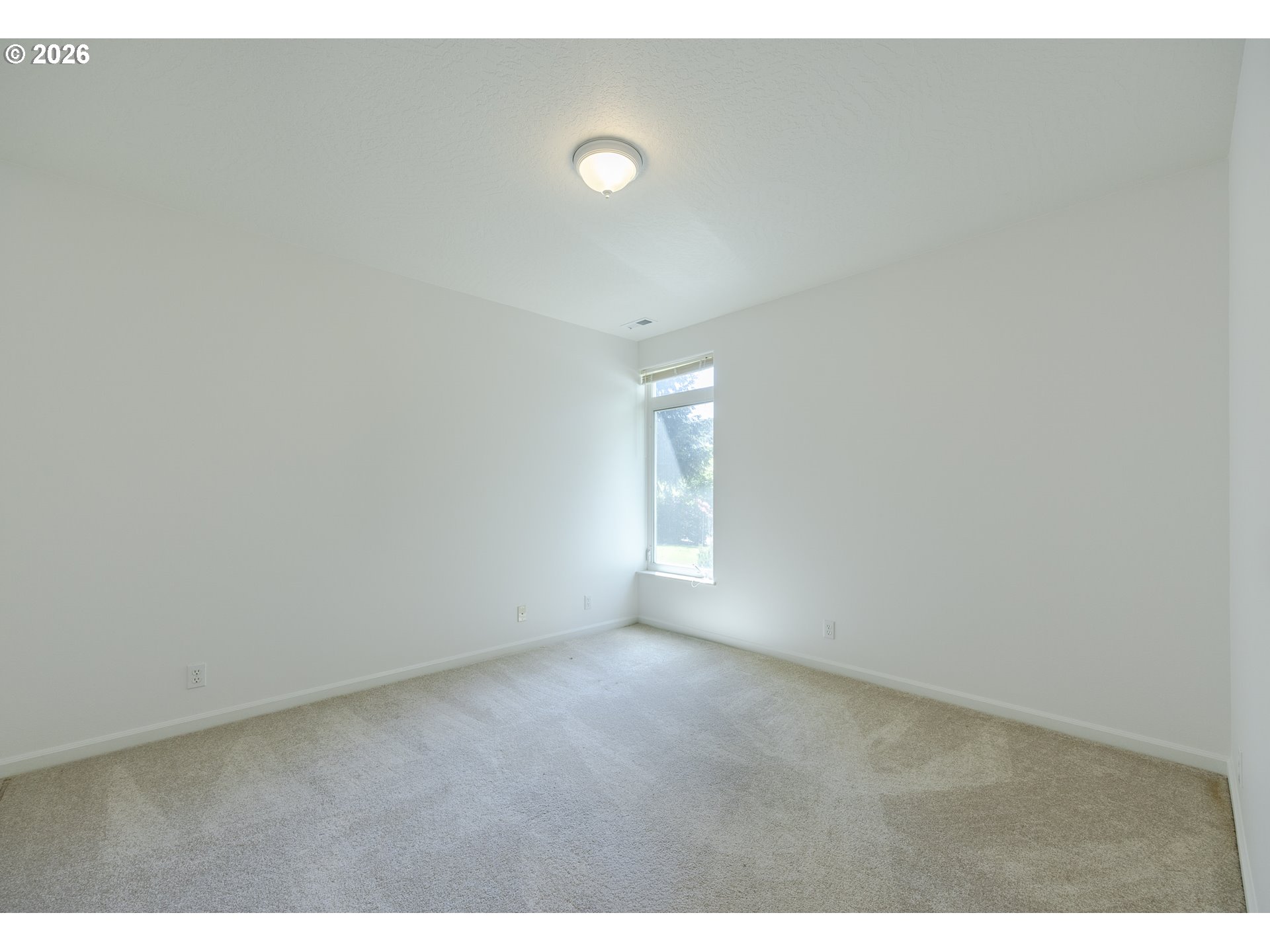 111 W 52ND AVE