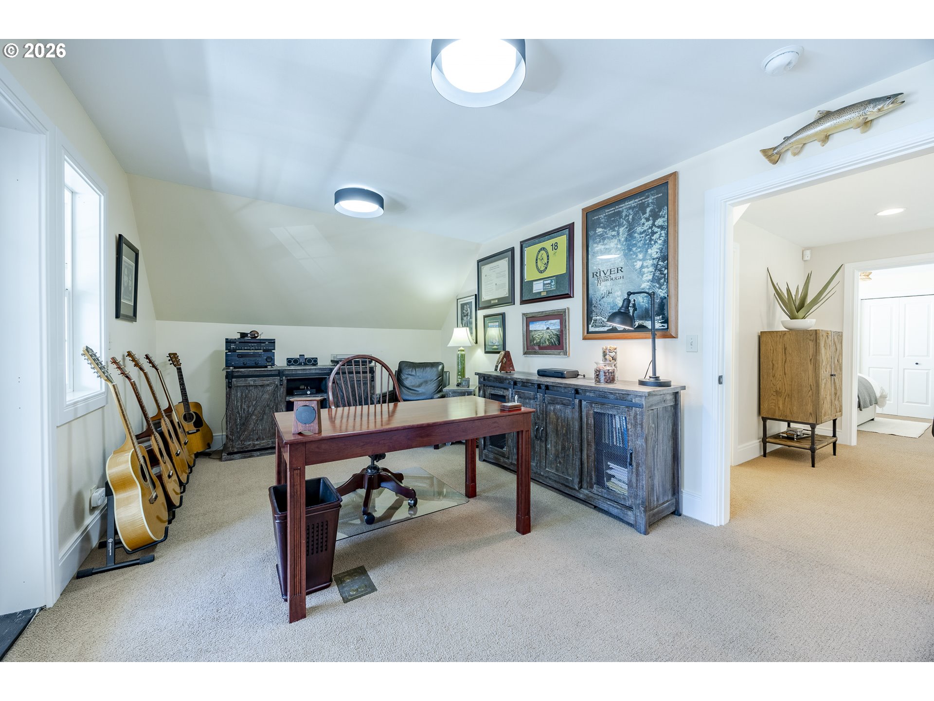 439 COVEY LN