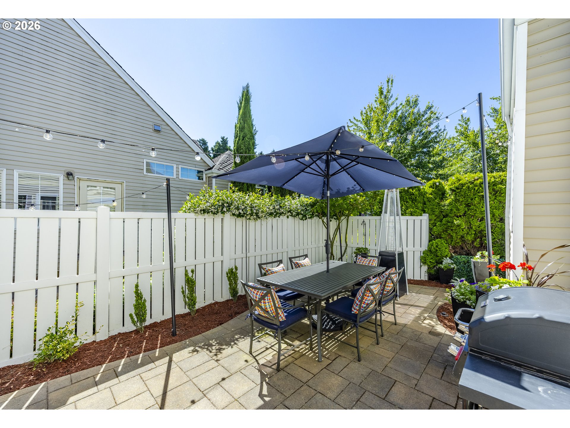 439 COVEY LN
