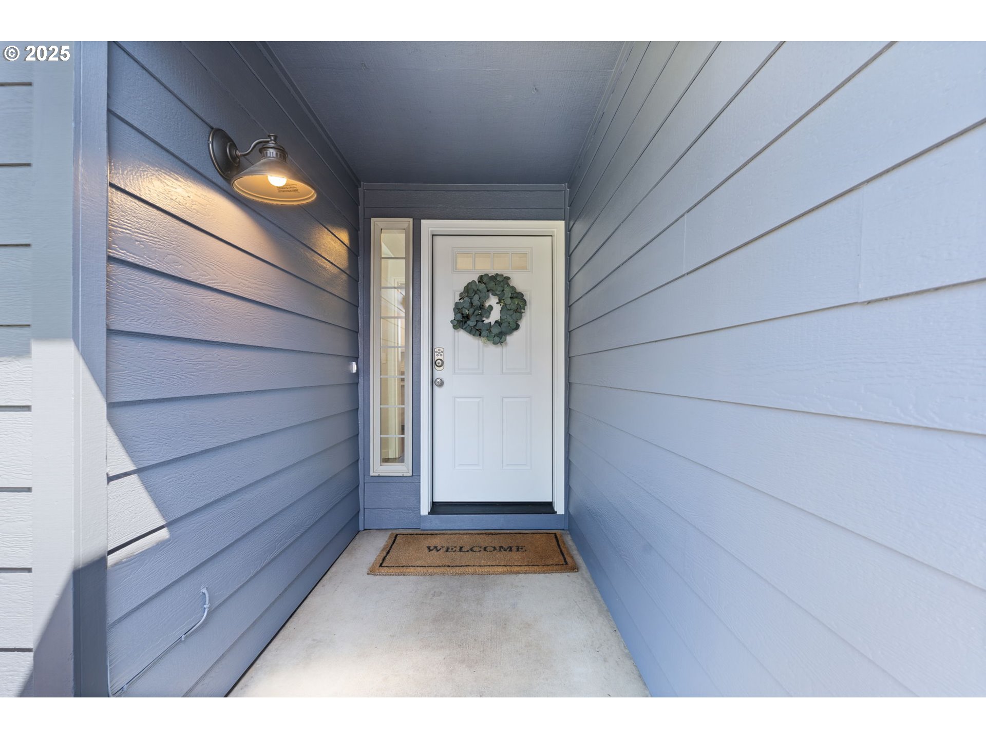 757 ARCADIA DR