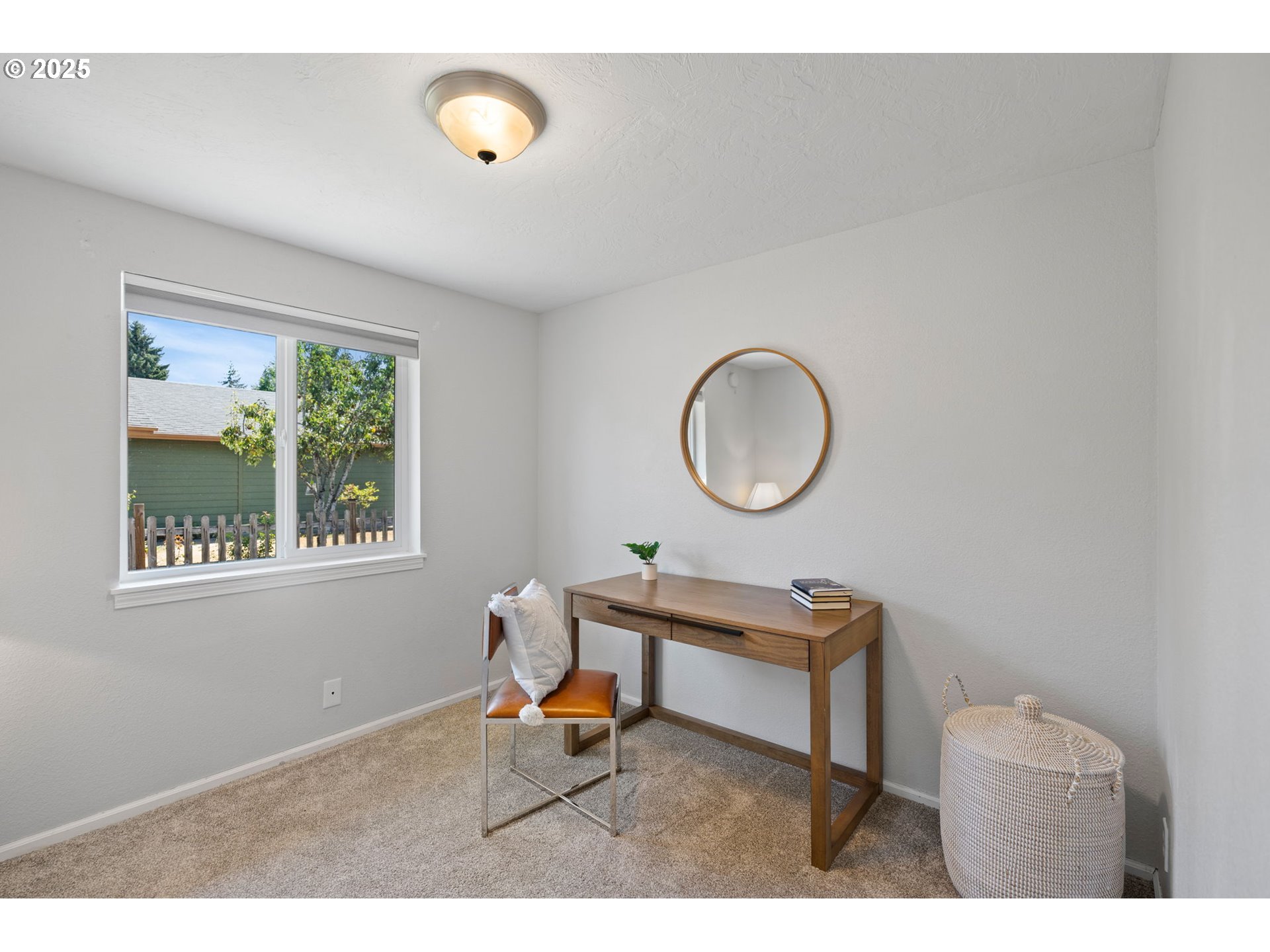 757 ARCADIA DR