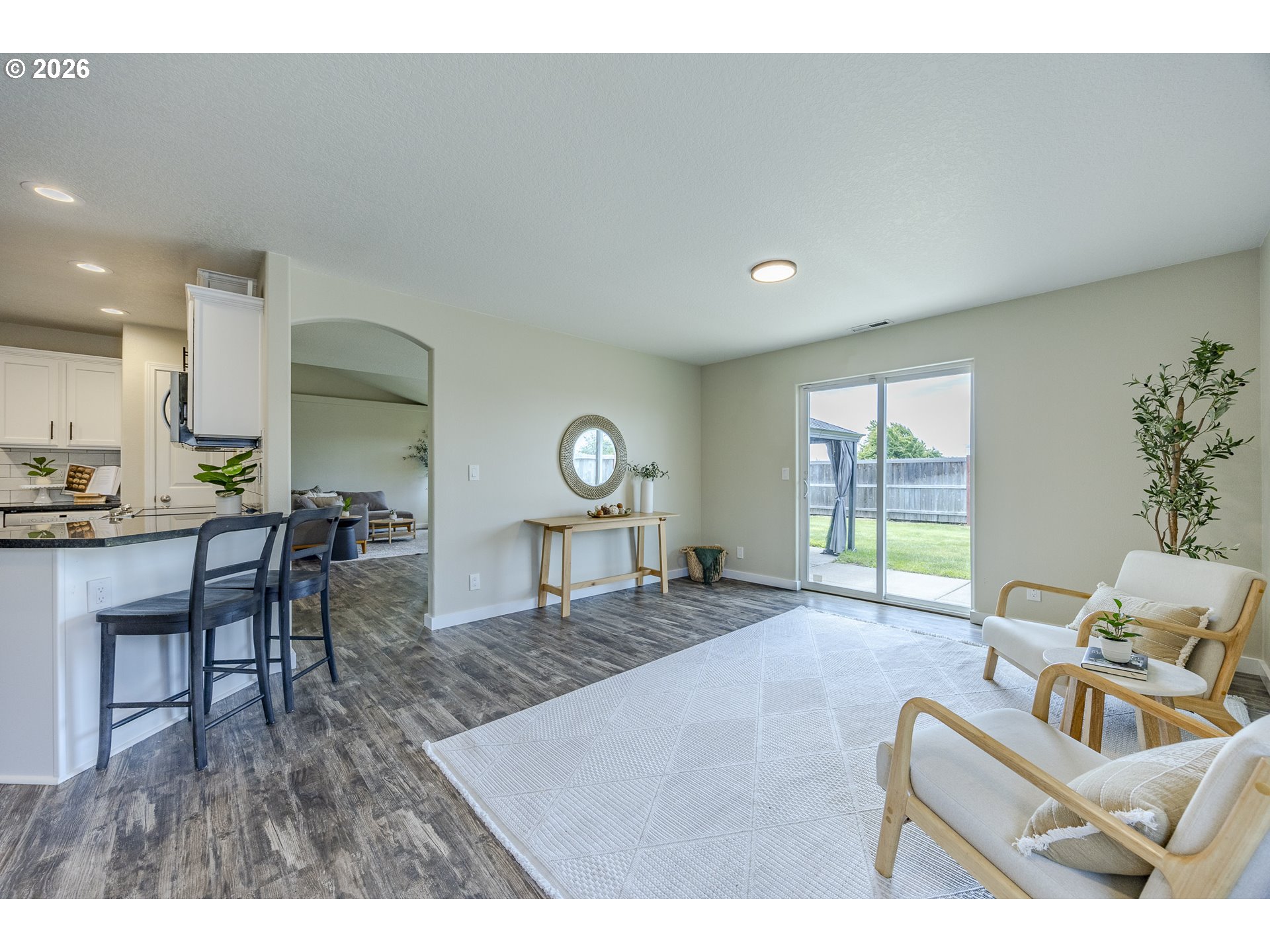 1580 IRON HORSE RD