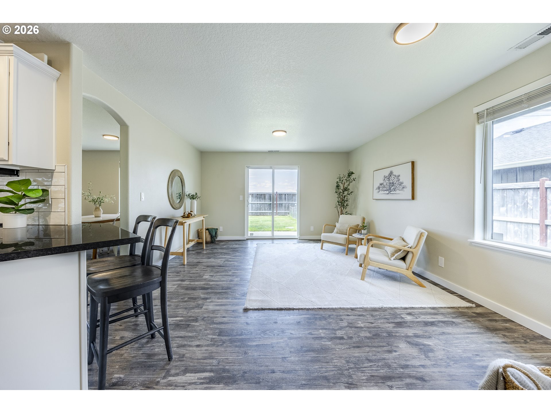 1580 IRON HORSE RD
