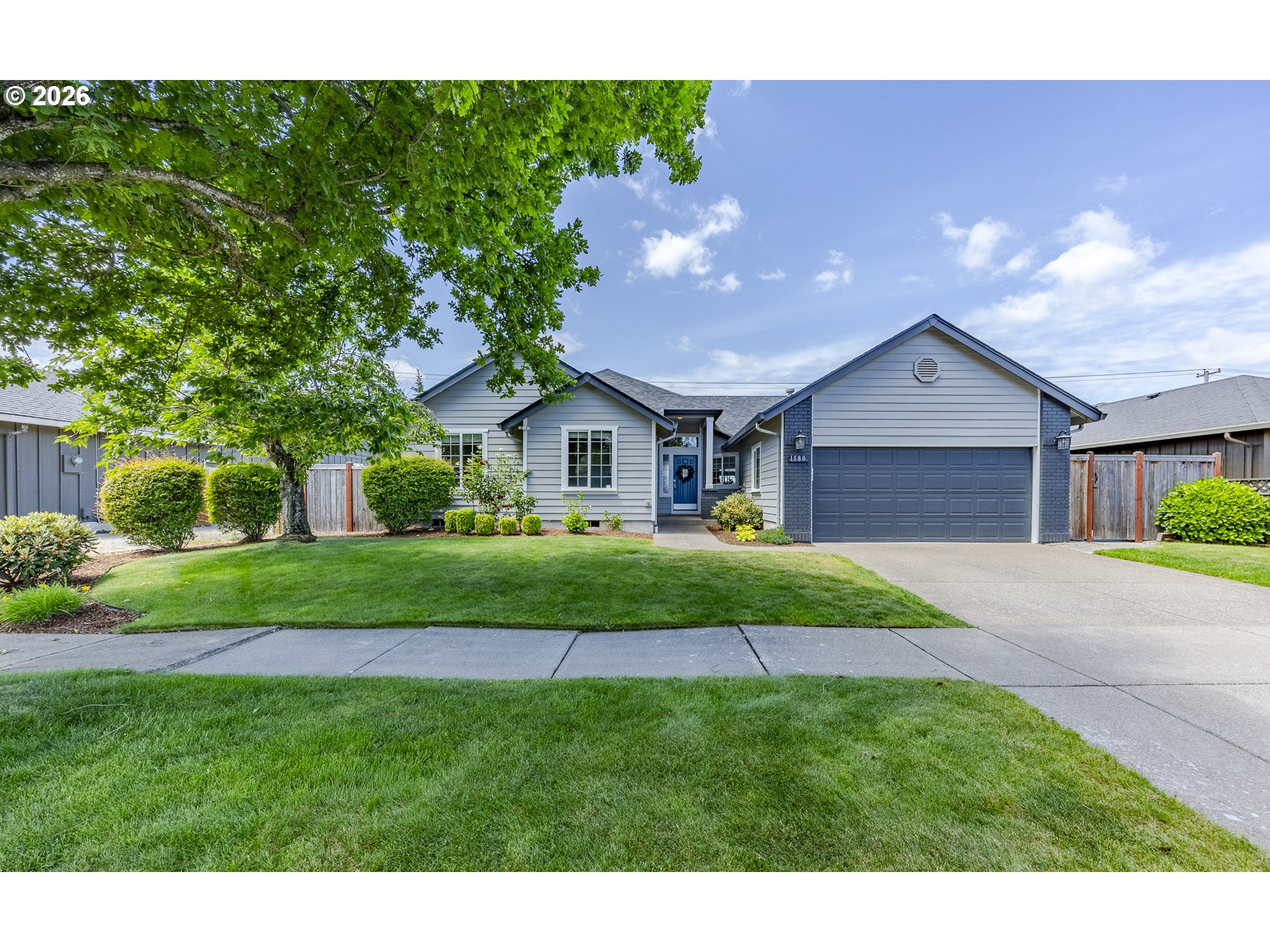 1580 IRON HORSE RD