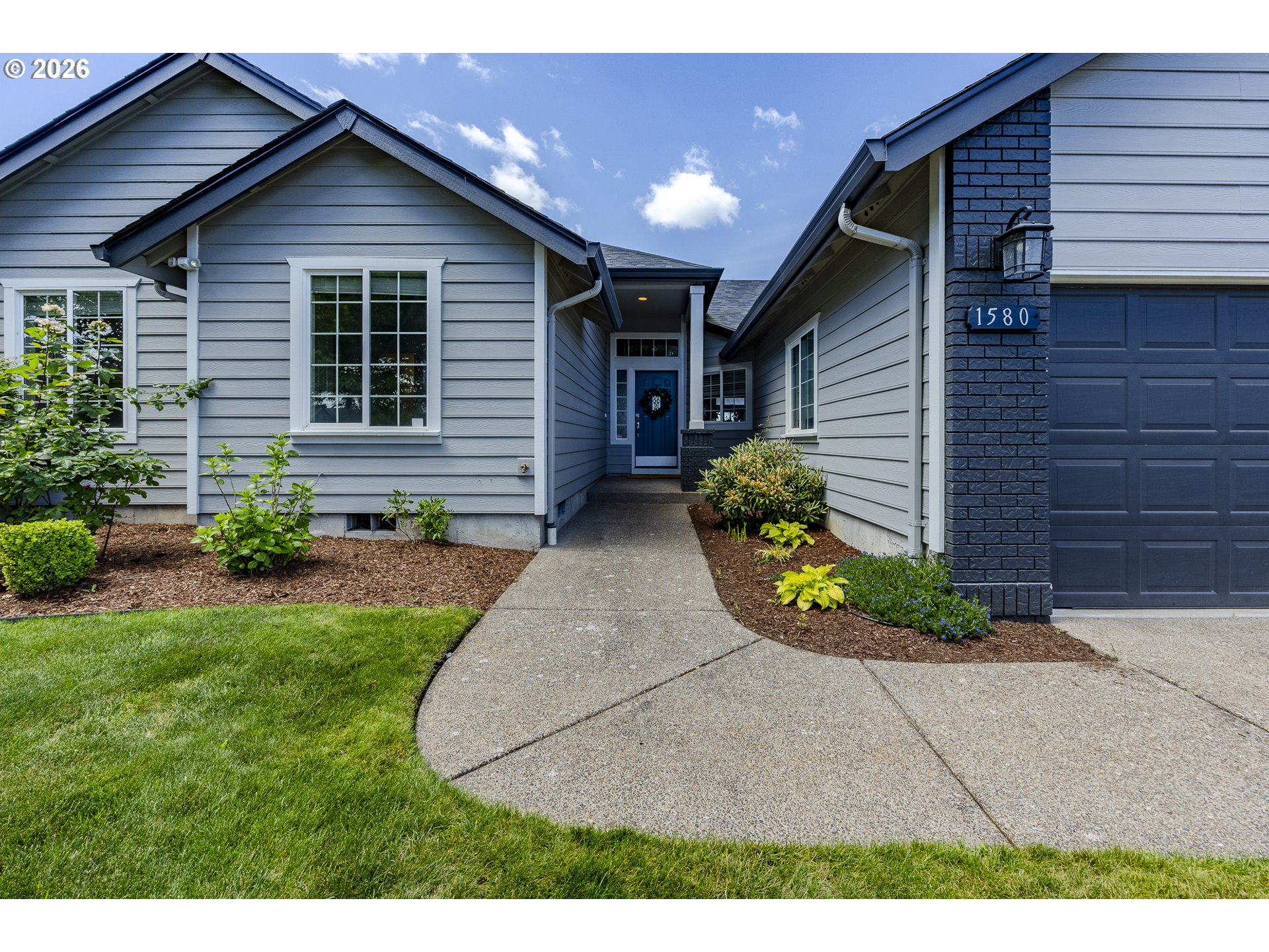 1580 IRON HORSE RD