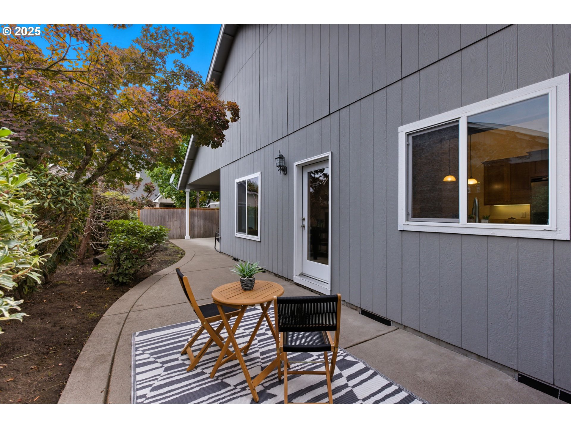 184 ROSETTA AVE