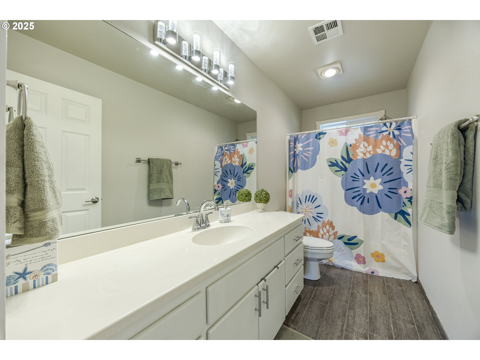 1947 WOODSON LOOP