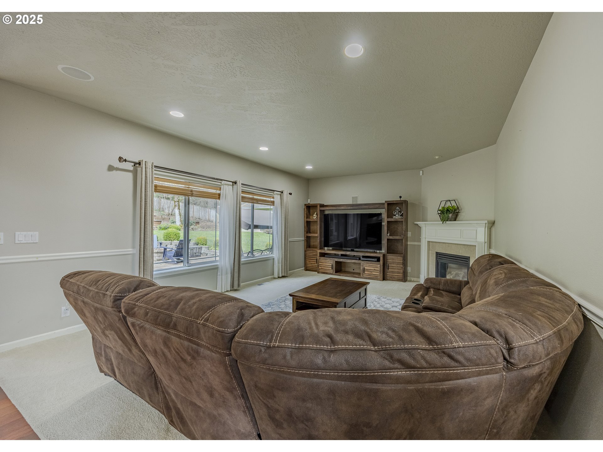 1947 WOODSON LOOP