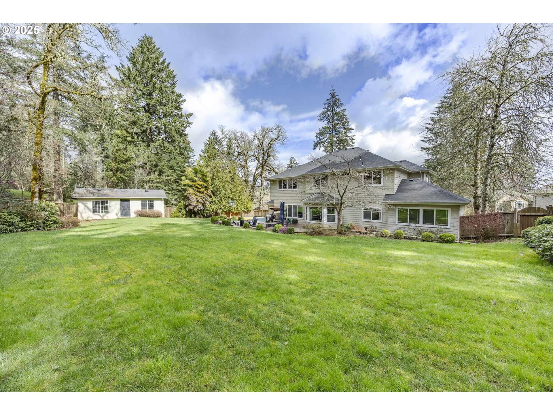 1947 WOODSON LOOP