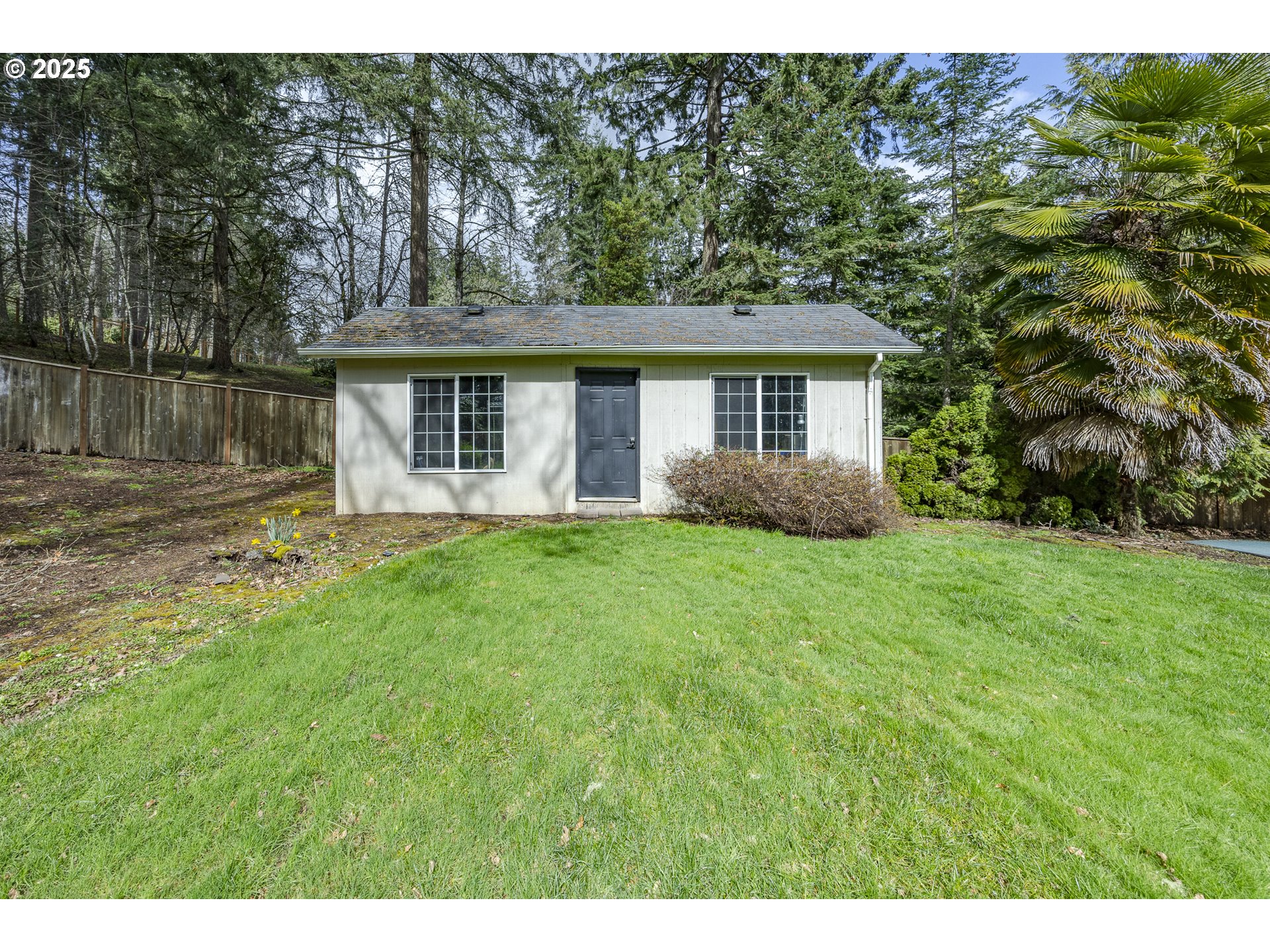 1947 WOODSON LOOP