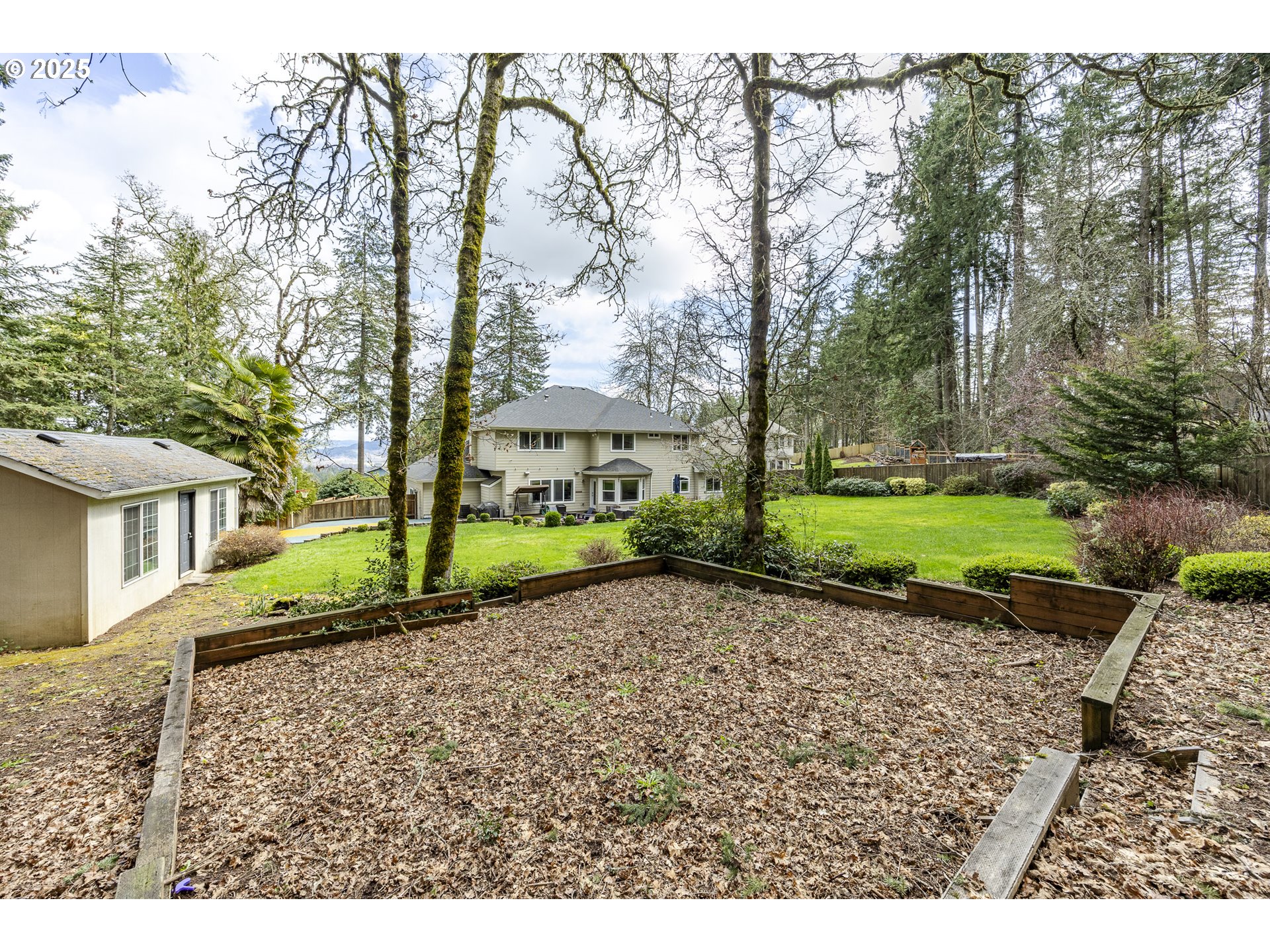 1947 WOODSON LOOP