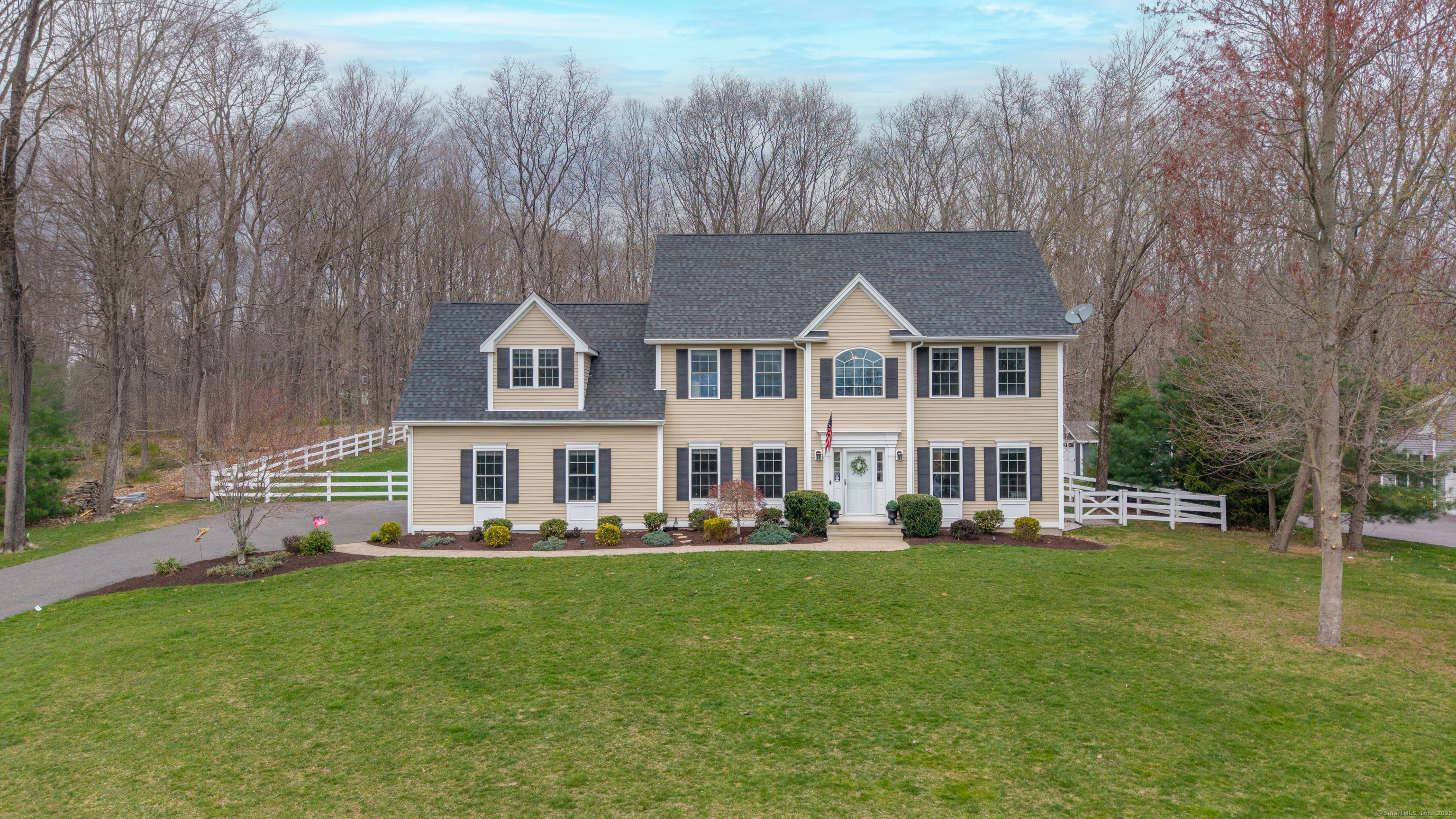 37 Walnut Brook Lane