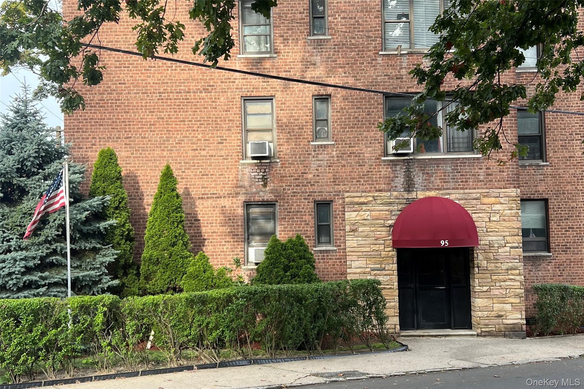95 Sedgwick Avenue Unit: 6F