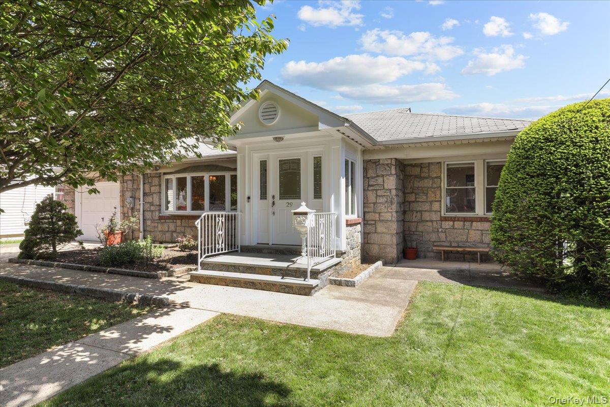 29 Teresa Avenue