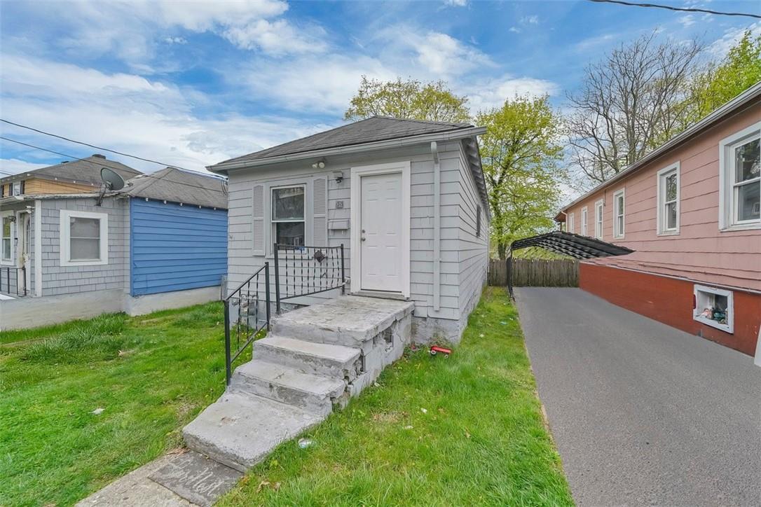 58 Larter Avenue