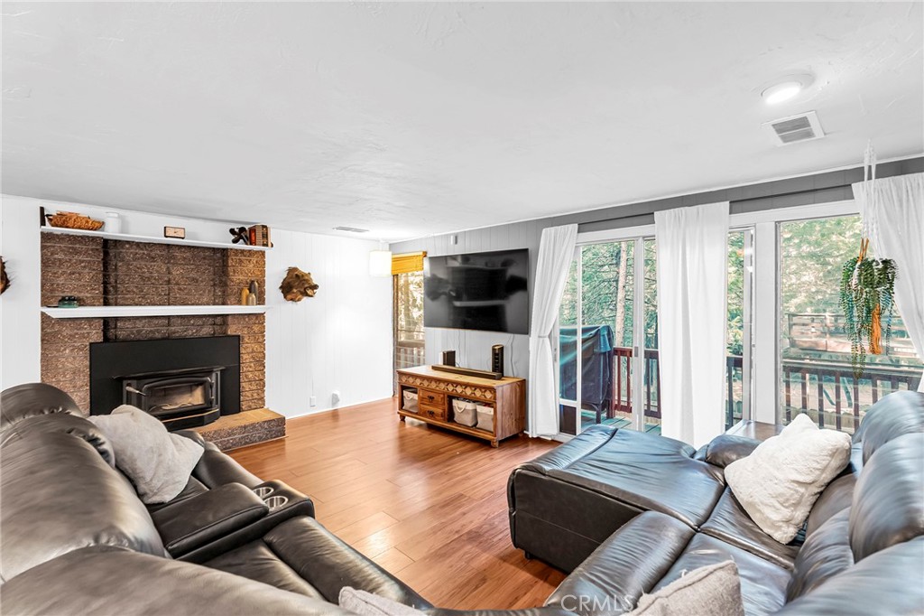 923 Willow Springs Road