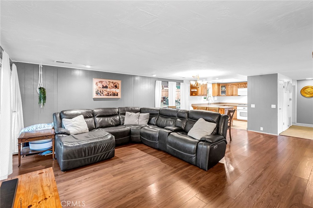 923 Willow Springs Road