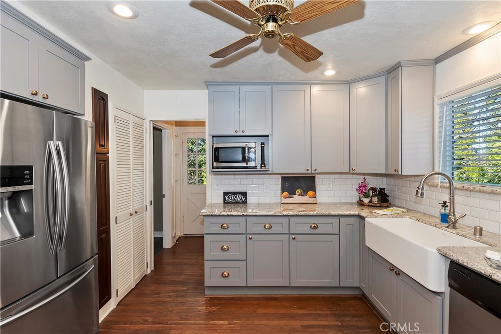 28621 Shenandoah Drive