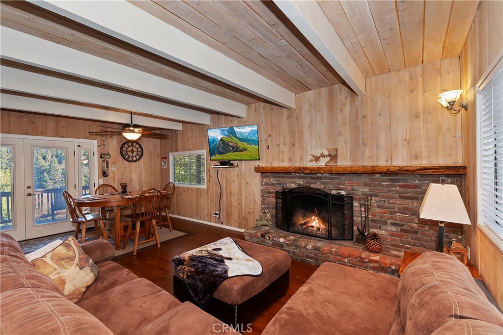 28621 Shenandoah Drive