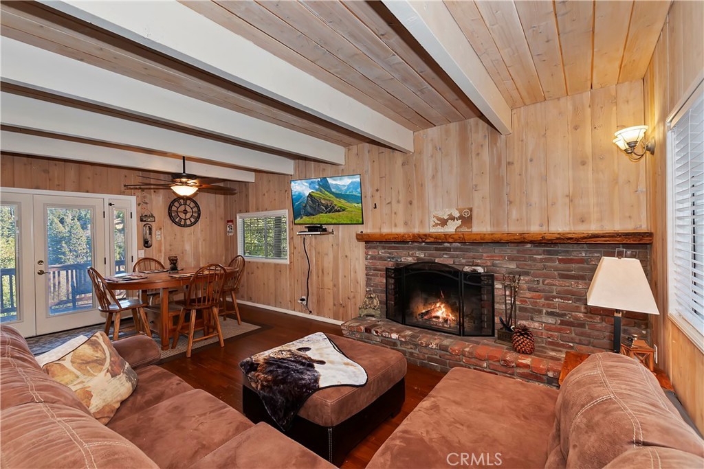28621 Shenandoah Drive