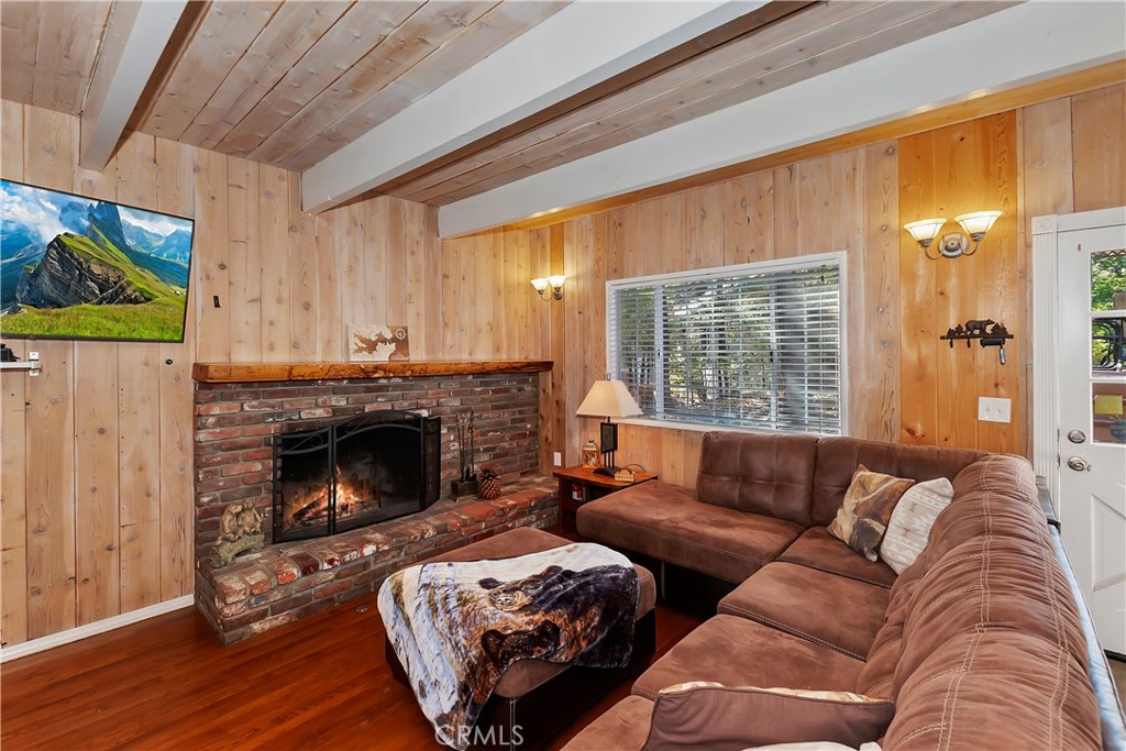 28621 Shenandoah Drive