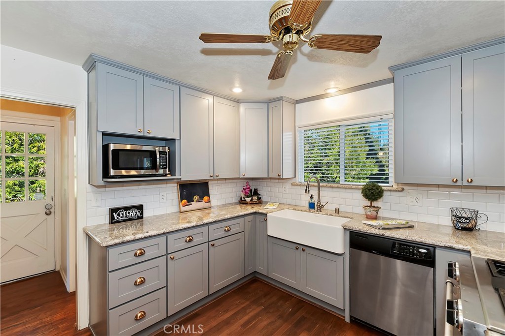 28621 Shenandoah Drive