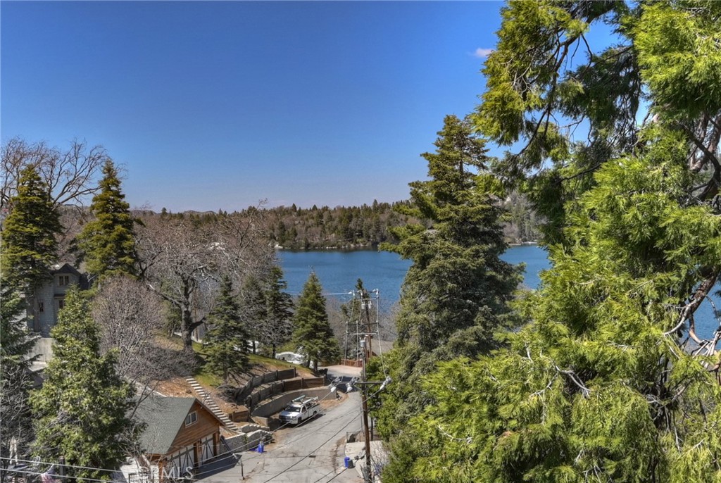 28844 Cedar Drive