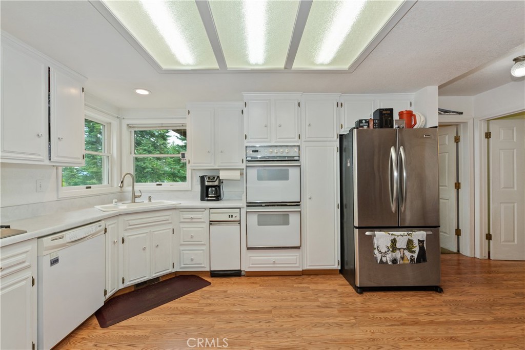 26349 Walnut Hills Drive