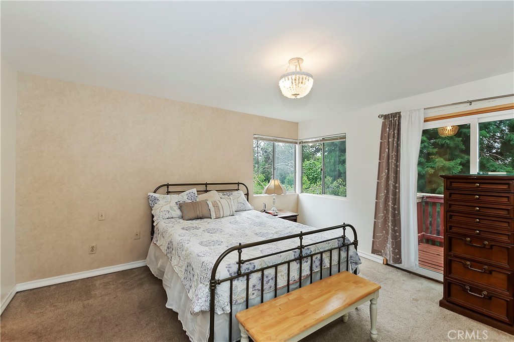 30997 Wild Oak Drive