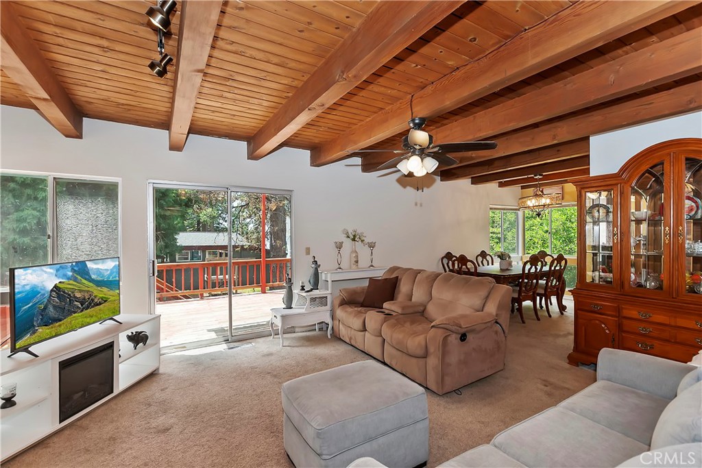 30997 Wild Oak Drive