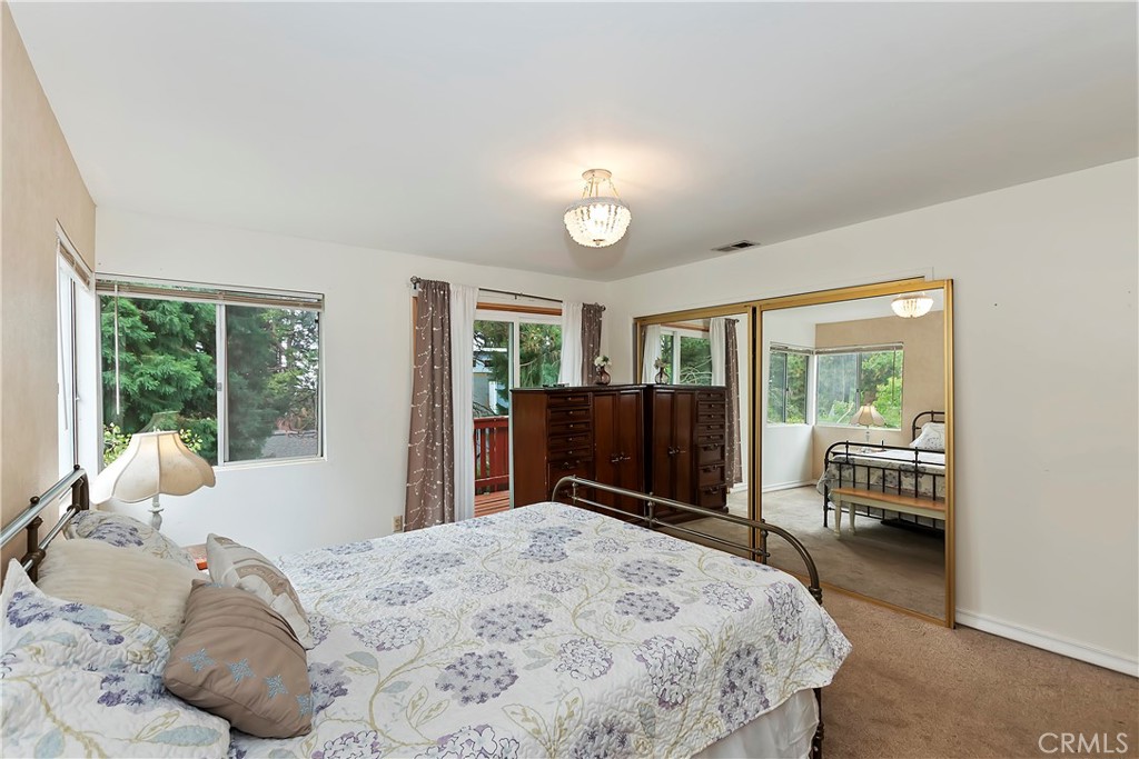 30997 Wild Oak Drive