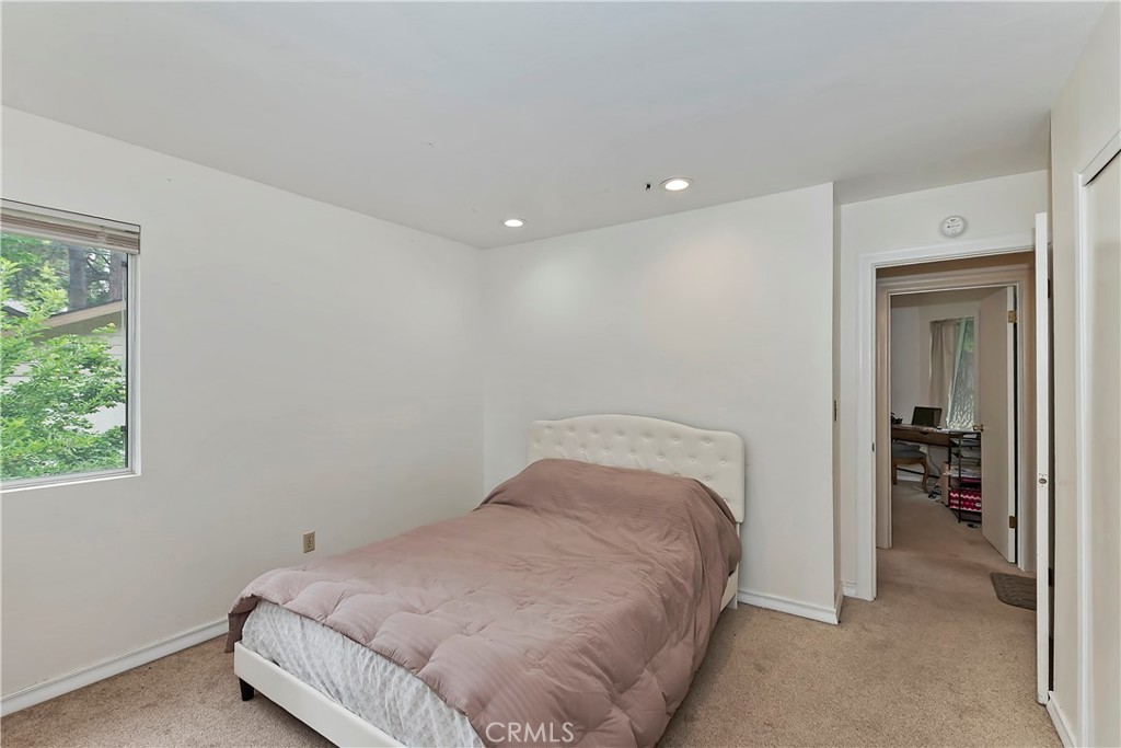 30997 Wild Oak Drive