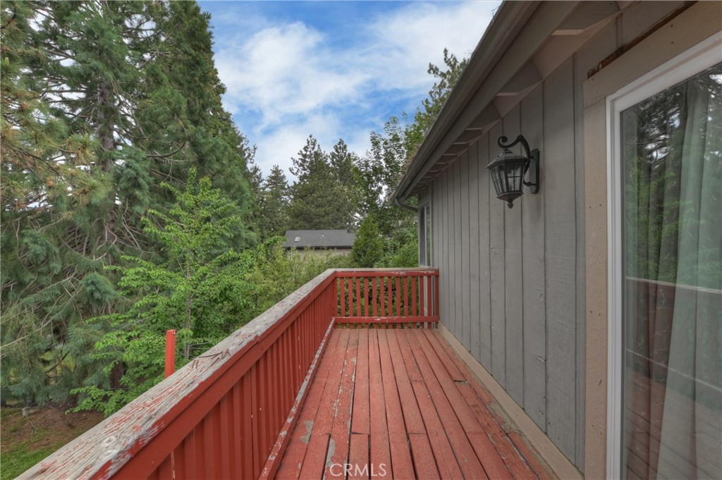 30997 Wild Oak Drive