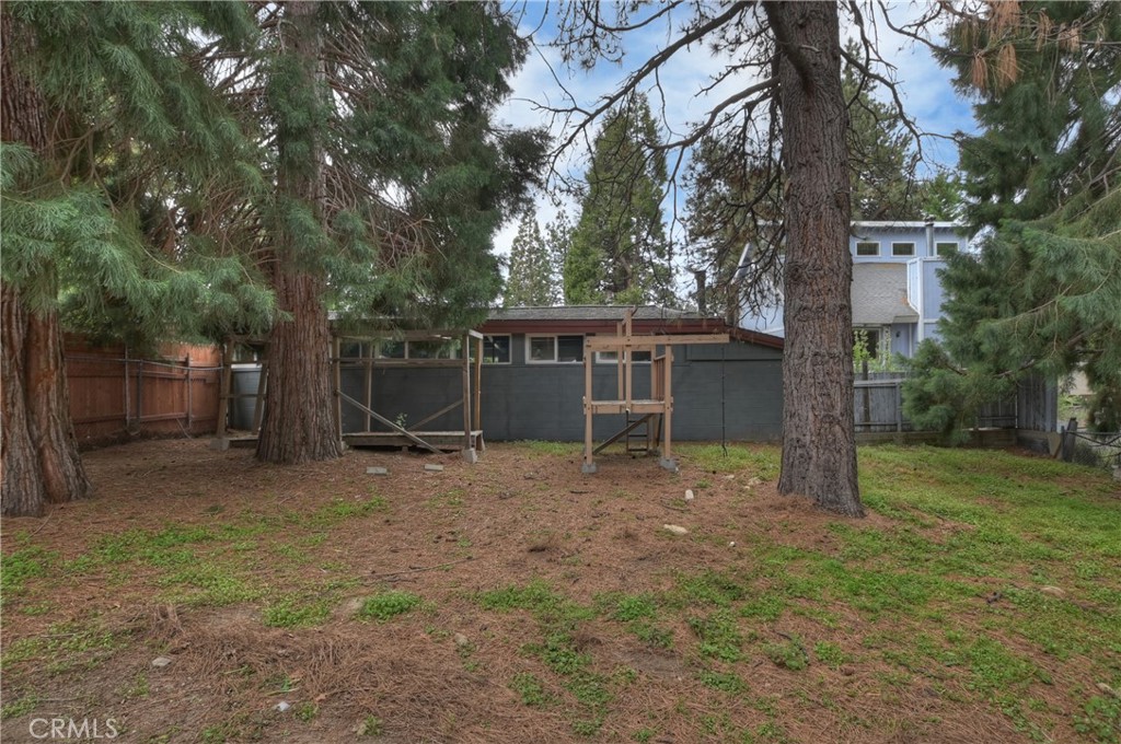 30997 Wild Oak Drive