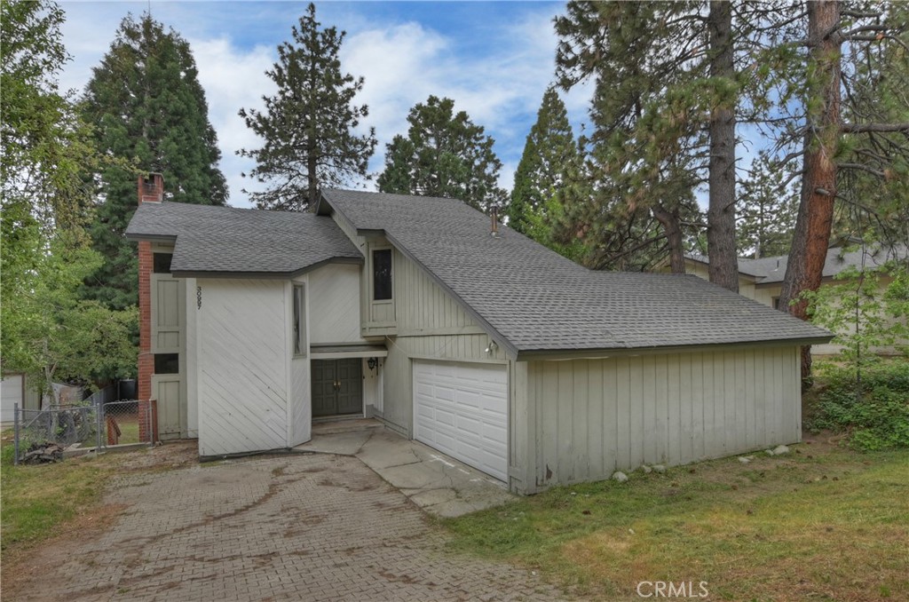 30997 Wild Oak Drive