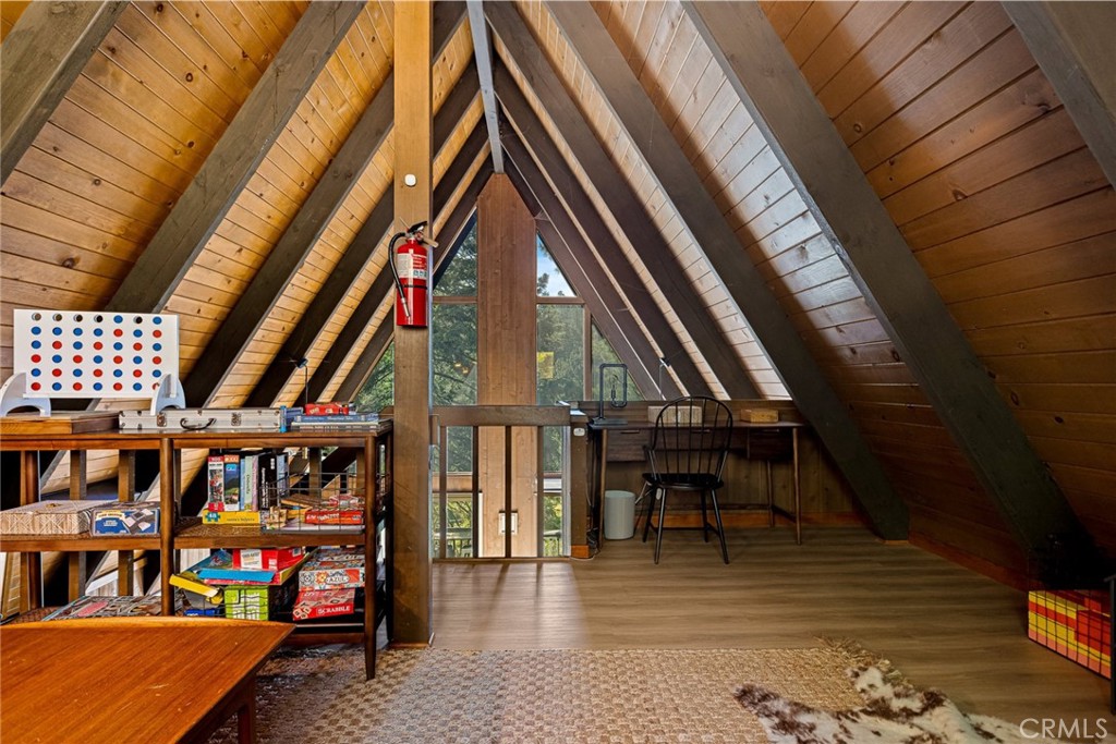 350 S. Fairway Dr
