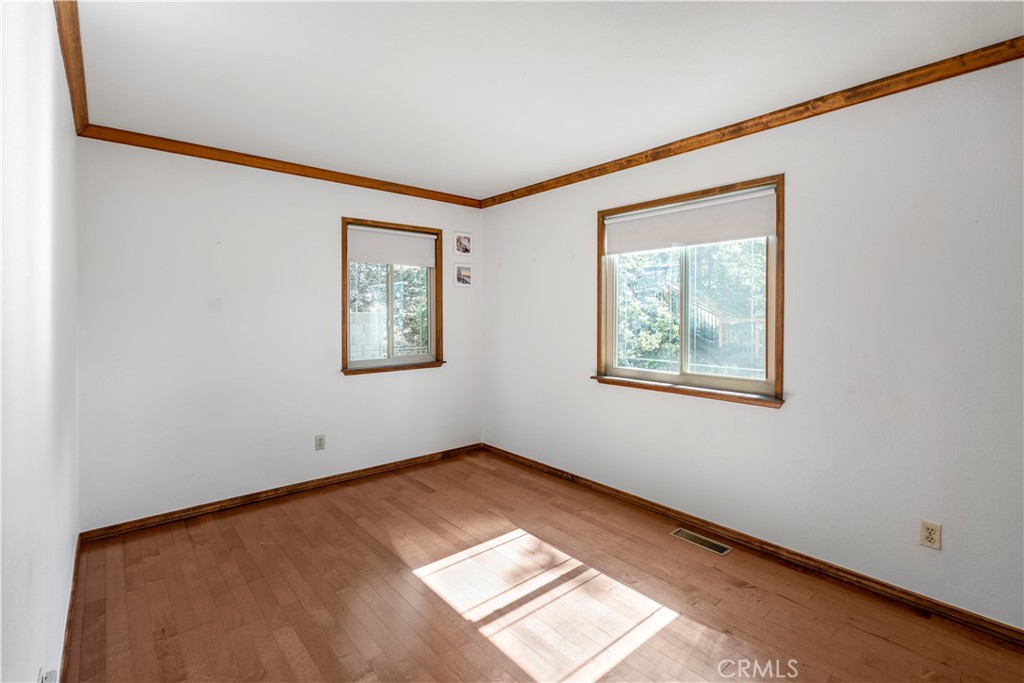 28992 Banff Dr