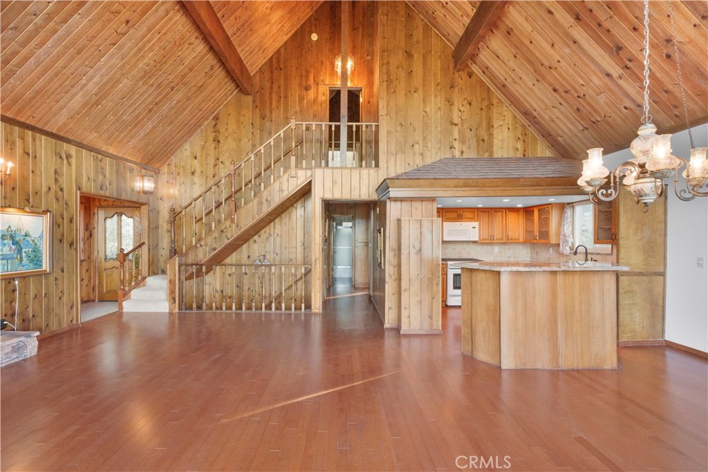28992 Banff Dr